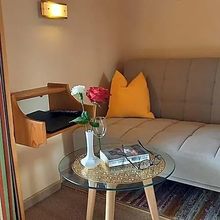 Felsenheim 住宿加早餐酒店 3*