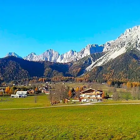 Alojamento de Acomodação e Pequeno-almoço Felsenheim Ramsau am Dachstein