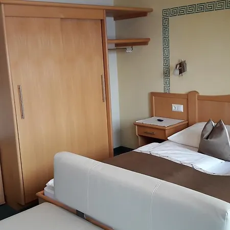 Felsenheim Bed & Breakfast