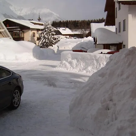 Oda ve Kahvaltı Felsenheim 3*