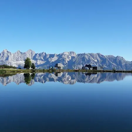 Felsenheim Bed & Breakfast 3*